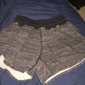 Black and white Lulu shorts